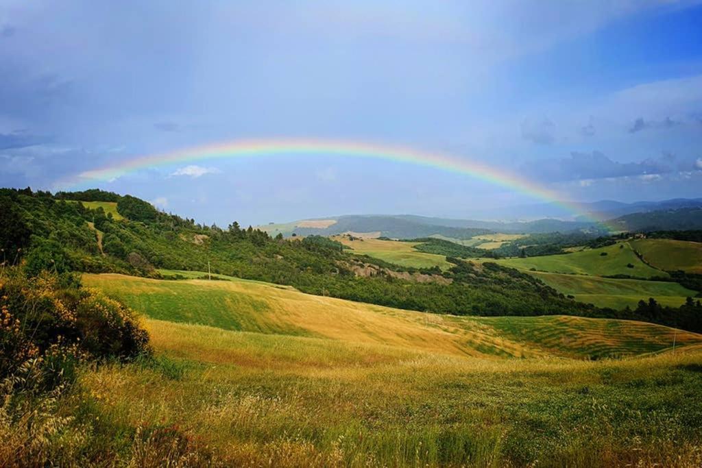 Appartamento Il Nido Volterra Ngoại thất bức ảnh